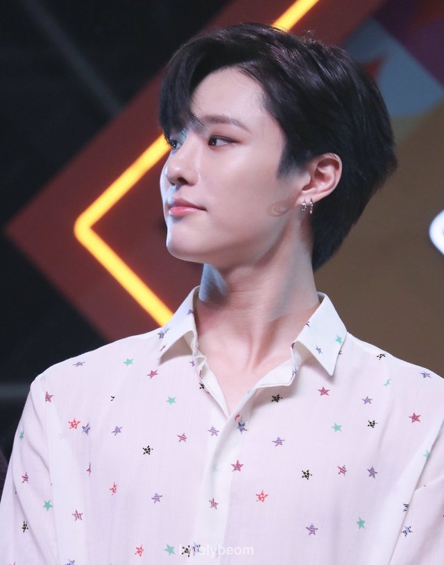 CHO SEUNGYOUN