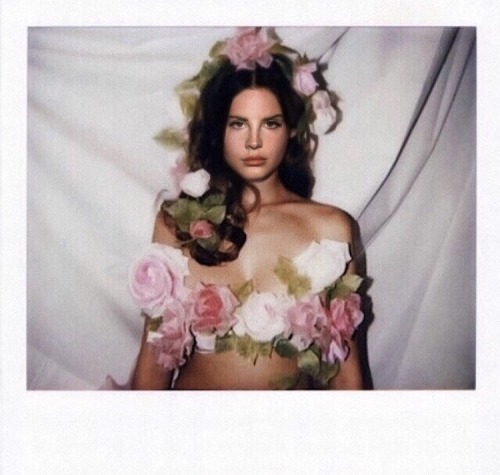 famedelrey:tropico baby 