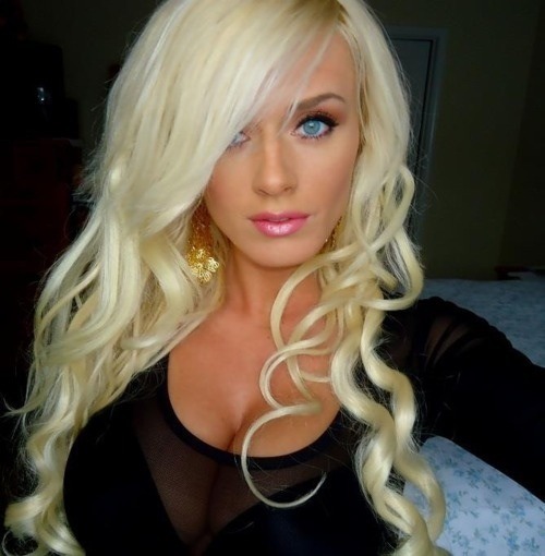 bimbosandbabes:megabimboworld:My dream is to become the most...