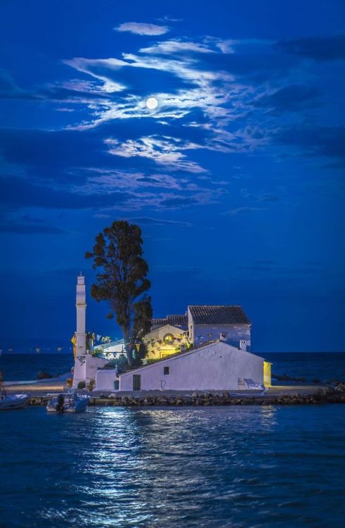 gemsofgreece:Vlacherna Monastery, Corfu by Vishnoukumaar...