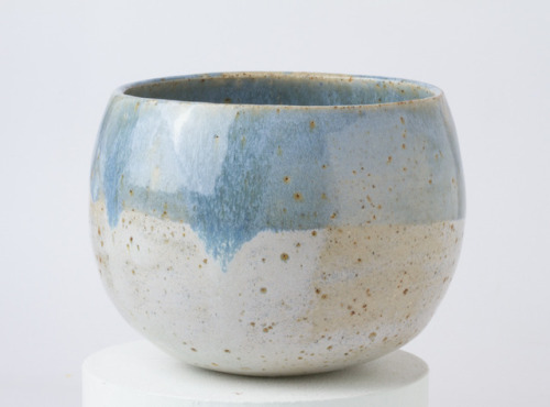 moolric-ceramics:Moon RaysI’ve made this glaze twice, and got...