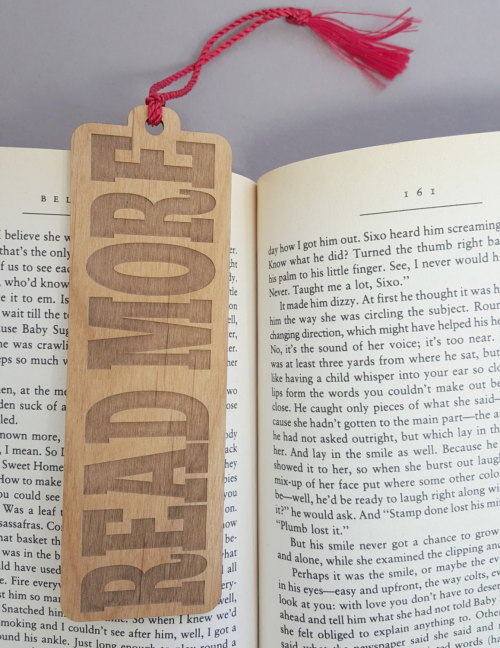 sosuperawesome:Wooden bookmarks by JuniperandIvy on Etsy• So...