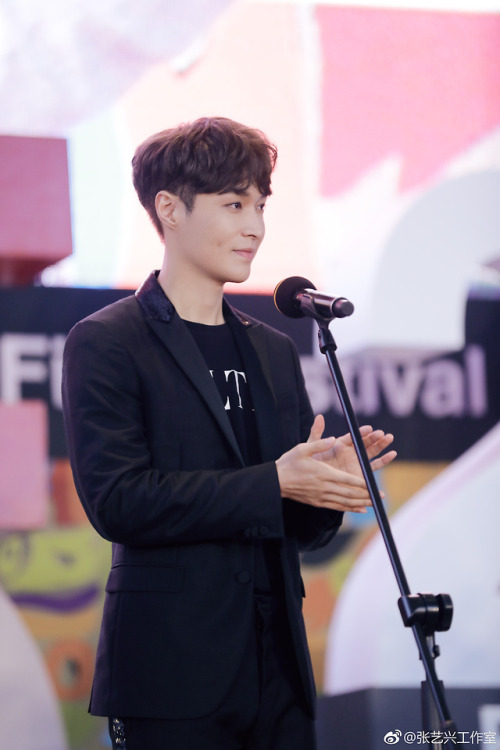 dailyexo:Lay - 181005 Zhang Yixing Studio’s weibo update: “张艺兴...