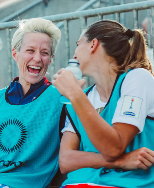 rookieforlife:Megan Rapinoe, Tobin Heath | USWNT vs. Panama |...