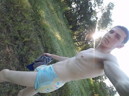 diapersoldier:Found a (semi) abandoned area and decided to do...