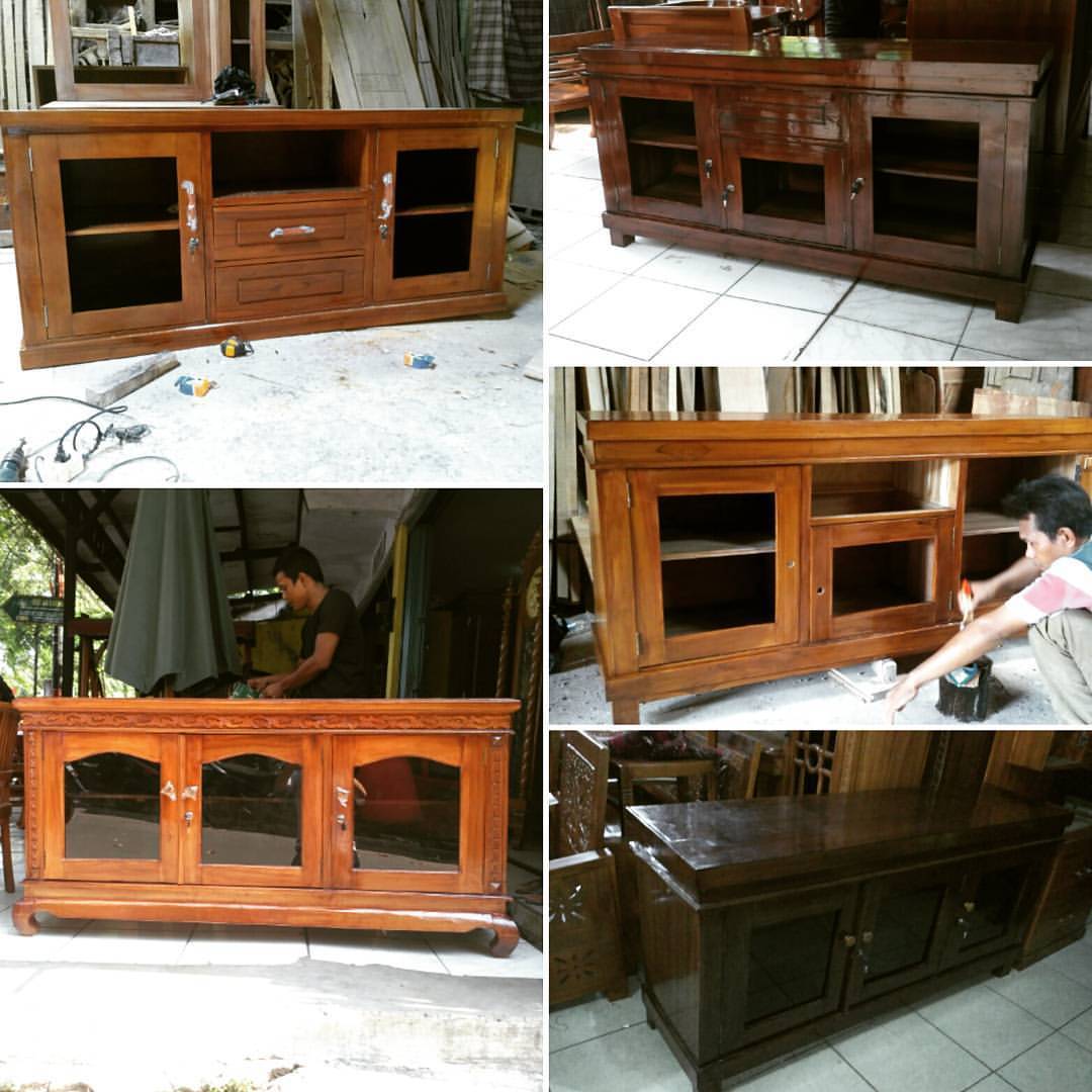 Ratu Indah Furniture  Bufet TV Rata Minimalis  Jati Pintu  