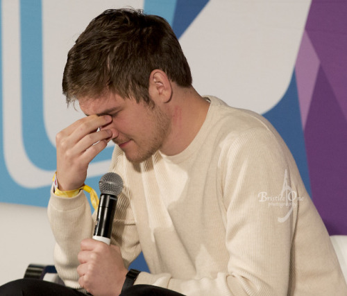 bristlee1:A Bo Burnham appreciation post:  Taken at VidCon...