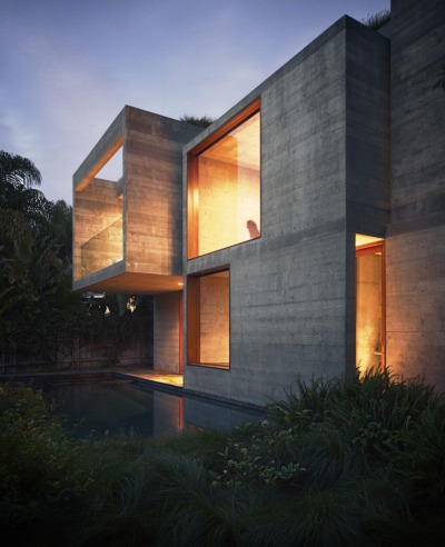 archatlas:<br /><br />Phoenix House Sebastian Mariscal Studio