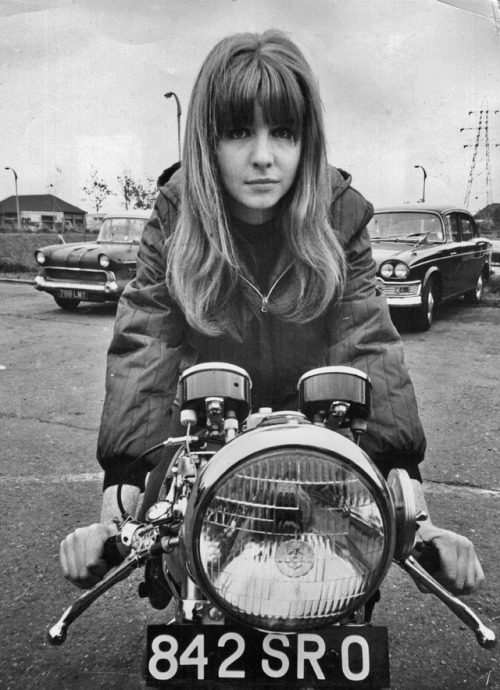 Jane Asher Re Source English Actress Jane Asher Who Plays The   Tumblr Ozls4xFlso1qdvsg8o1 500 