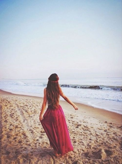 beach bohemian chic photography cropped top fashion hippie maxi skirt ocean summer wavy hair floral headband
