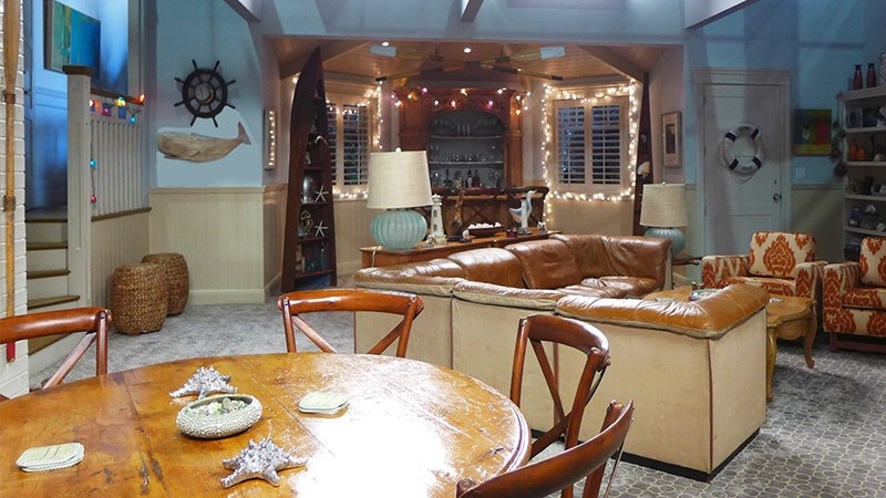 brooklyn 99 living room