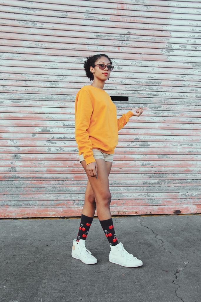 yellow shirt outfit tumblr