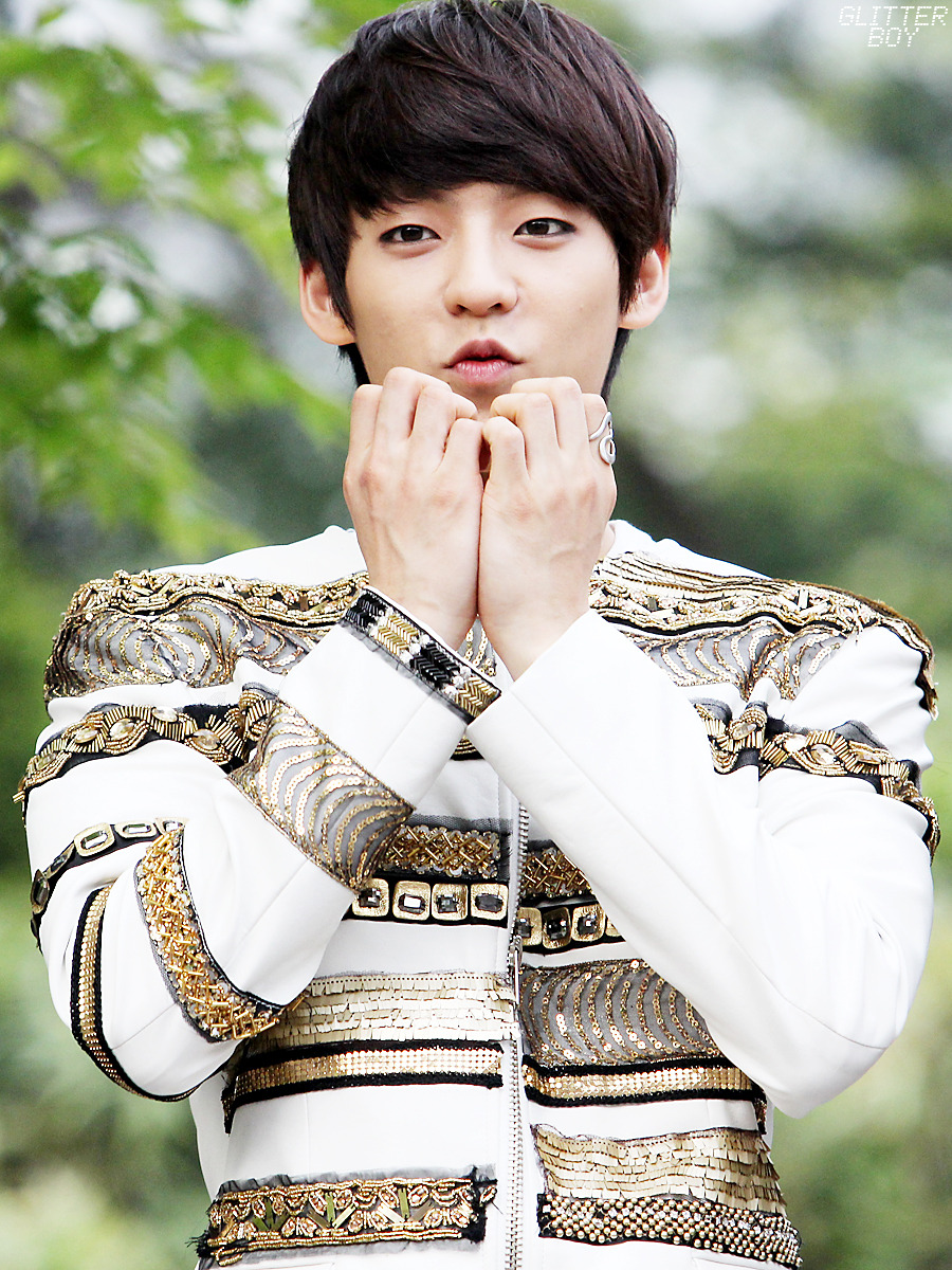 Korean Celebrities, BtoB's Lee Minhyuk Cube Entertainment