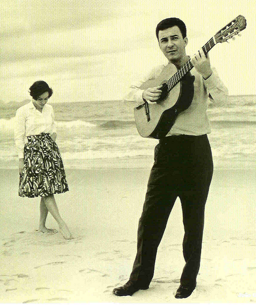 soramea-deactivated20180823:João Gilberto with wife and fellow...