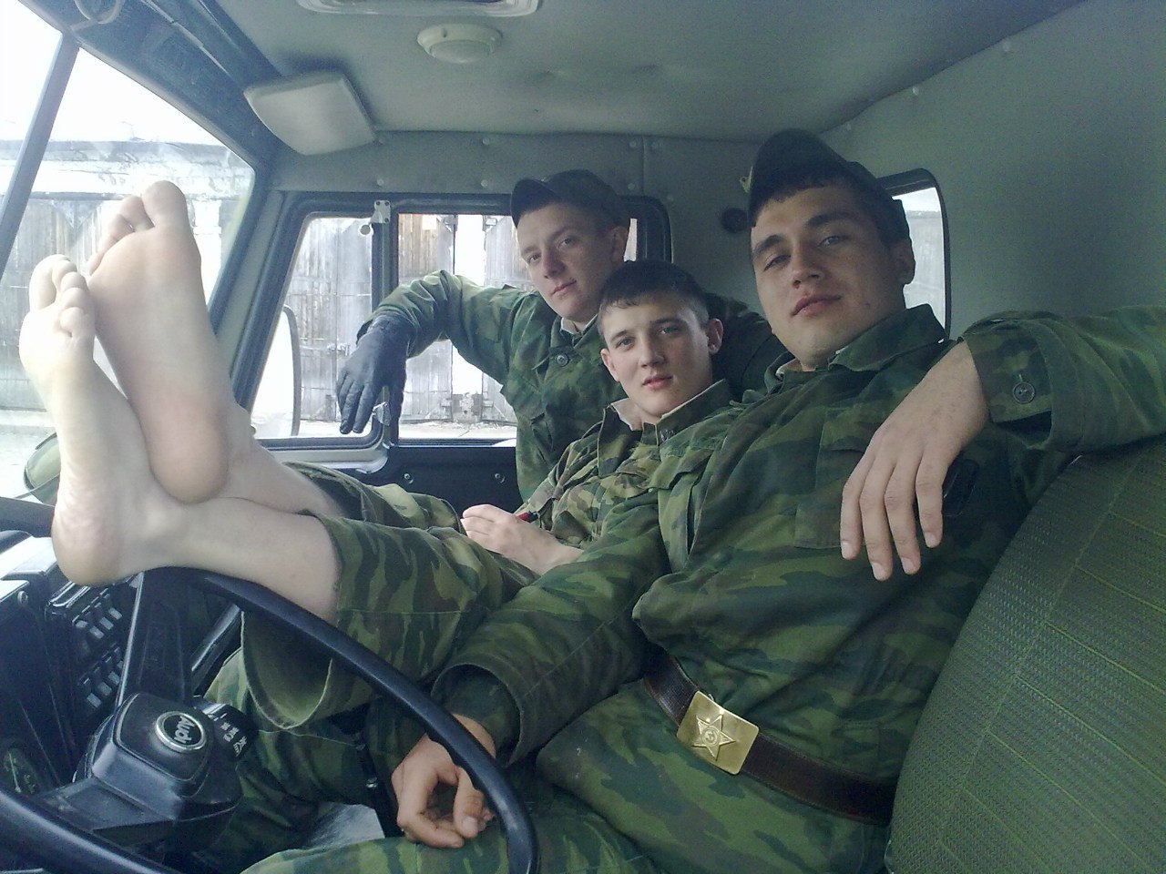 смотреть геев в русской армии фото 53