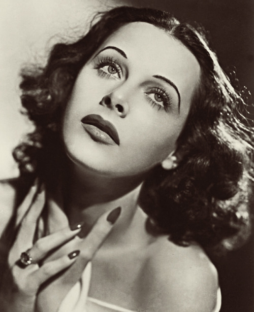 msmildred:Hedy Lamarr c. 1937