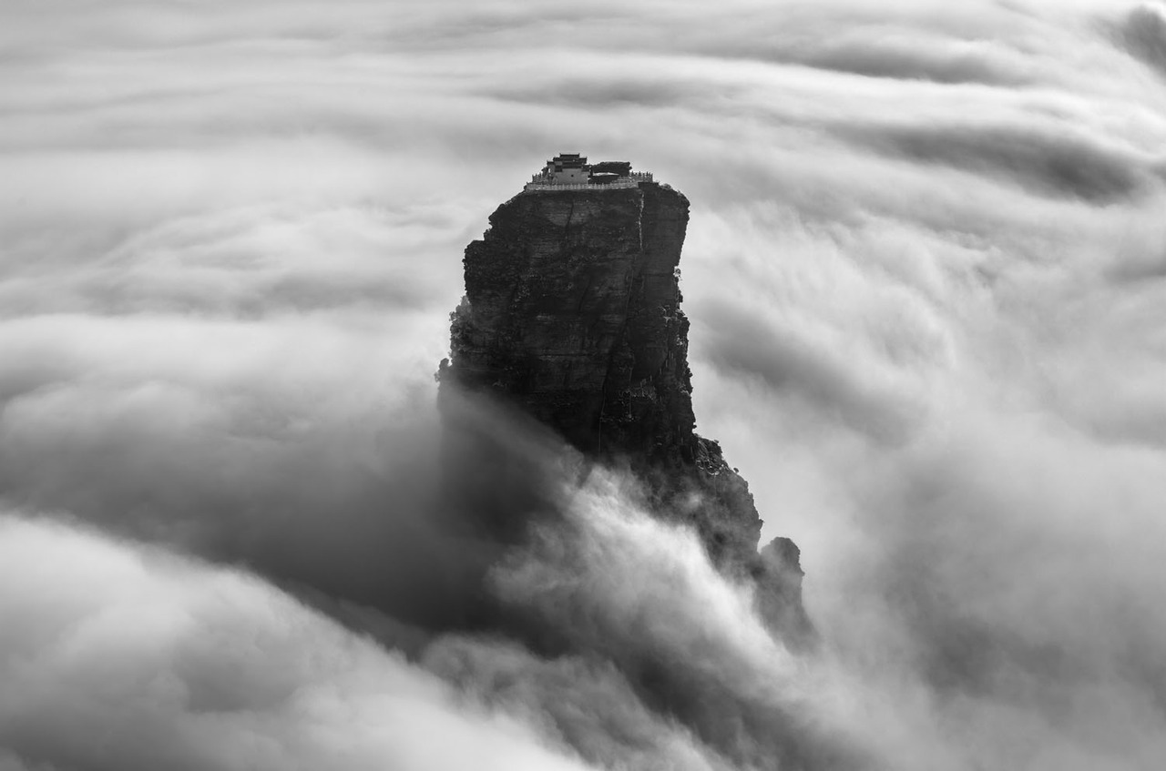 nevver: “Your moment of Zen ” mount Fanjing, Guizhou, China