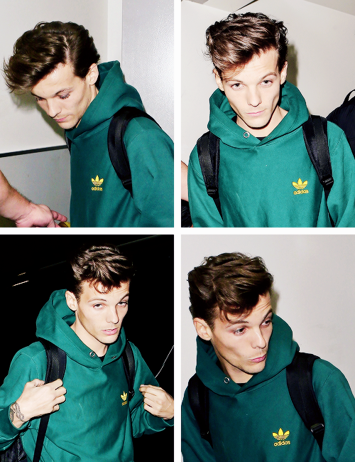 louisalert:Louis at LAX 23/11/14