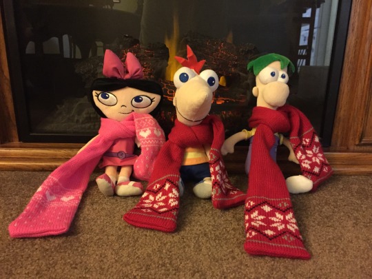 phineas and ferb isabella plush