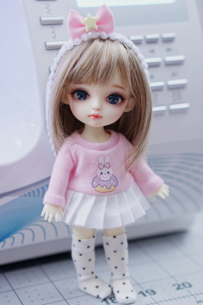 lati doll yellow