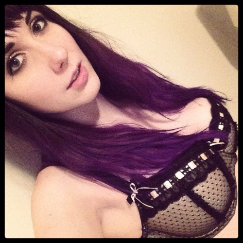 curvy kate lingerie lace bra curvy girls curvy babes selfie cute girls purple hair gold gold lace pale pale skin xoxo risqué well for me anyways ;)