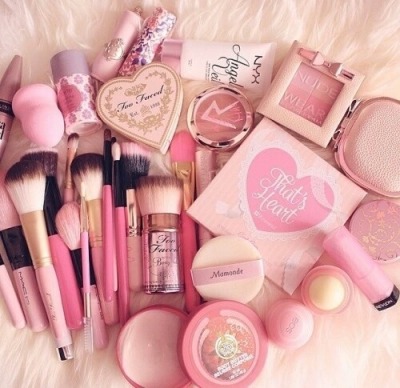 pink makeup