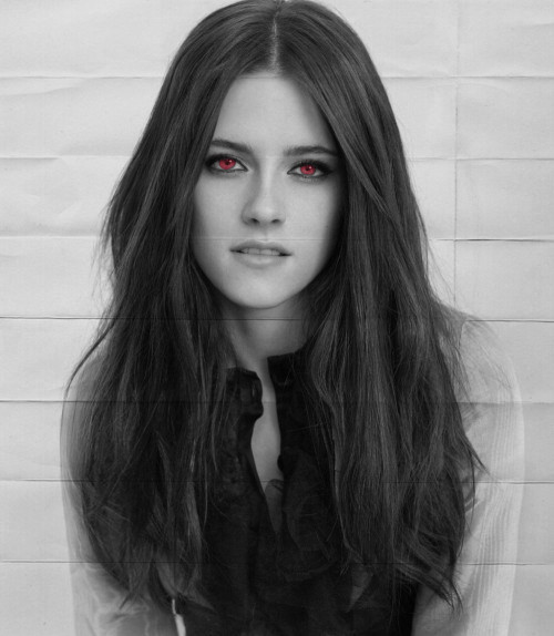 Amazoncom: Twilight Saga: Eclipse: Kristen Stewart