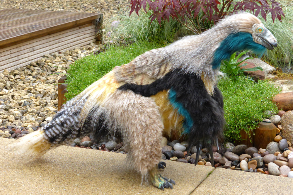 therizinosaurus plush