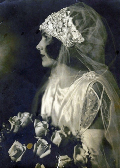 1920s Bride Vintage Brides 8572