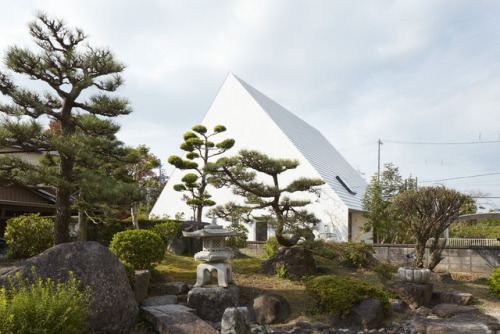 architags:Airhouse- Keiichi Kiriyama. 大垣の家. House in Ogaki....