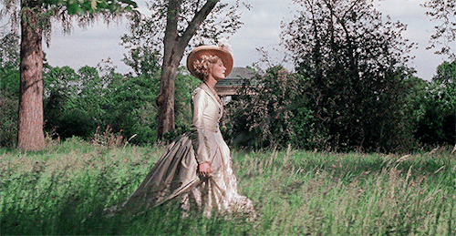 marie-antoinette gifs | Explore Tumblr Posts and Blogs | Tumgir