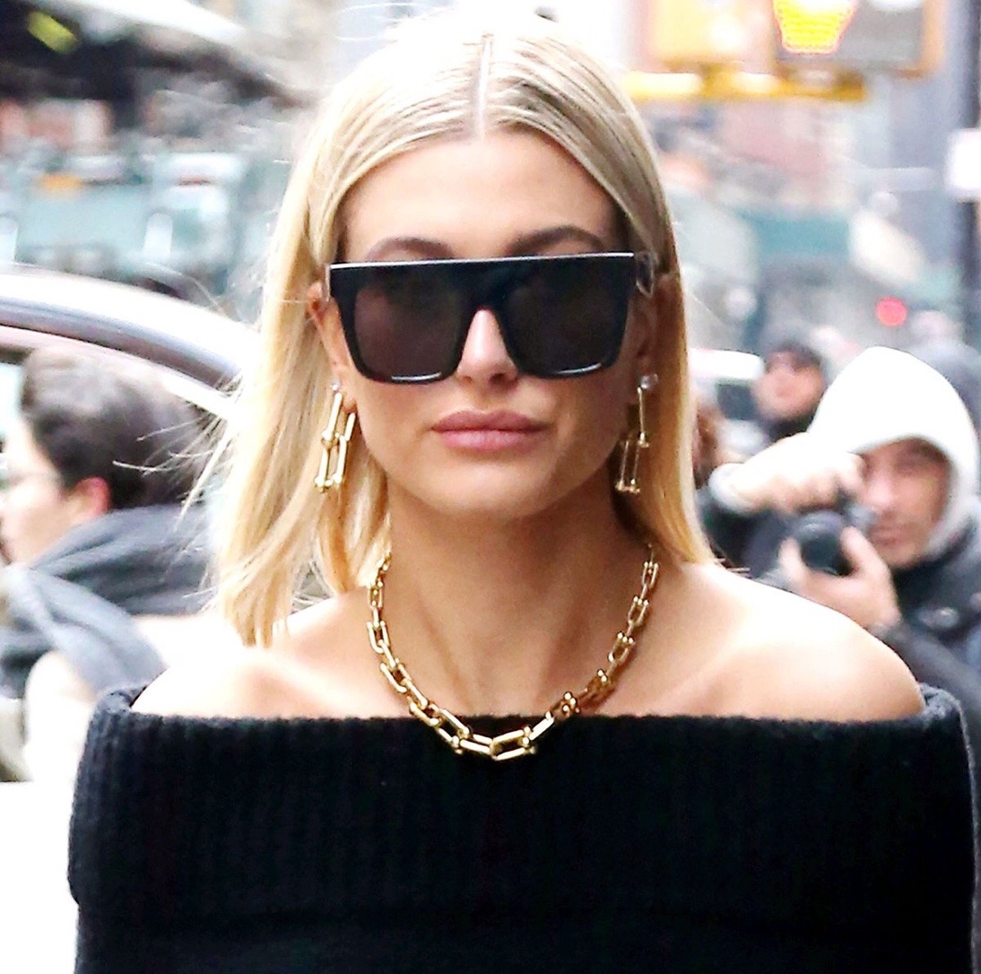 Hailey Baldwin Wearing Vera Wang Sunglasses By Yeah Sunglasses