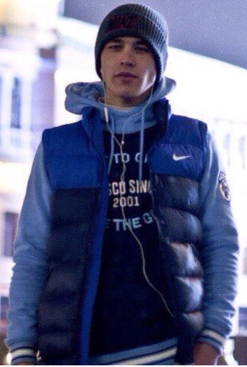 pufferlad:
“Need this puffer vest 😍
”