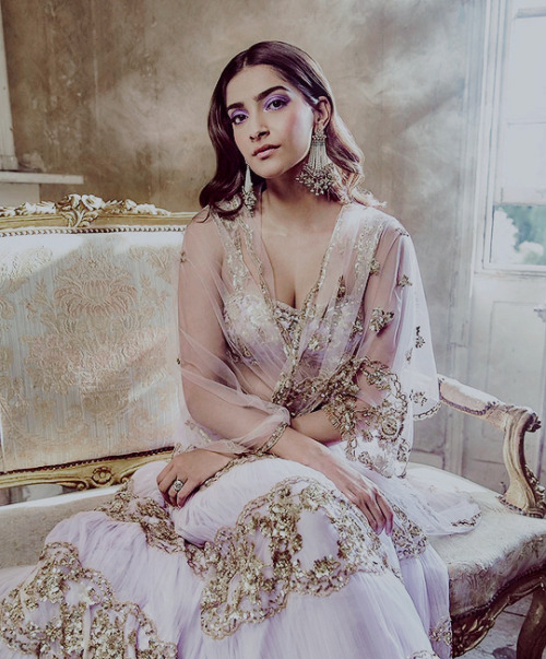 bollydastaan:Sonam Kapoor for Khush Wedding Magazine’s 5th...