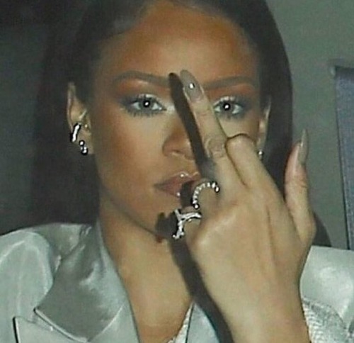 Rihanna middle finger  Tumblr