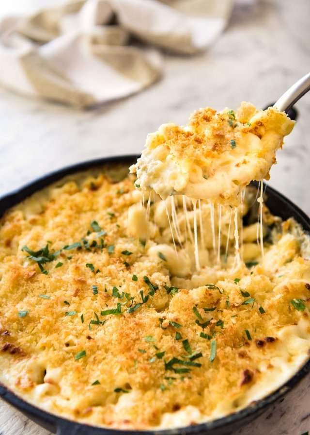 Baked mac and cheese - Yummy 🍕