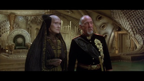 don56:Sian Phillips and Jose Ferrer in “Dune” (1984)     A...