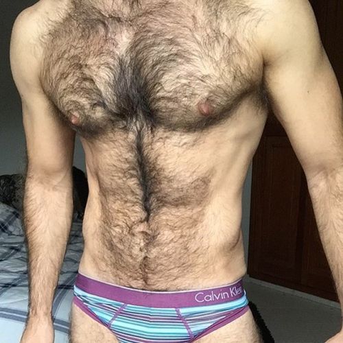 @Hot4Hairy(2.0)