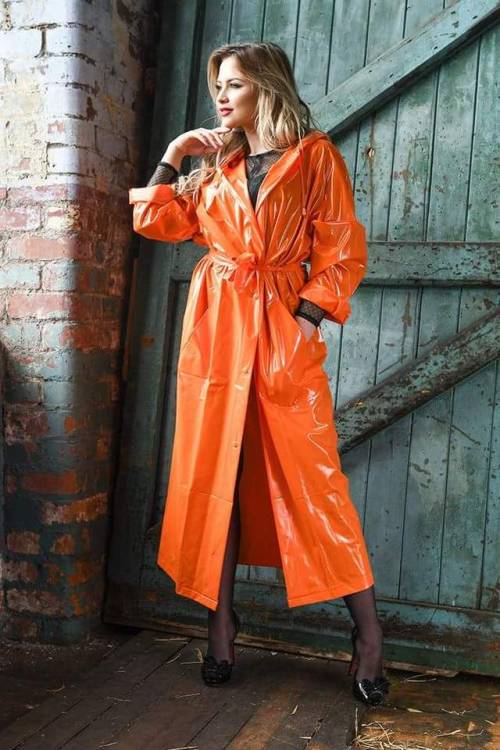 shinymack:Elements Rainwear RA79