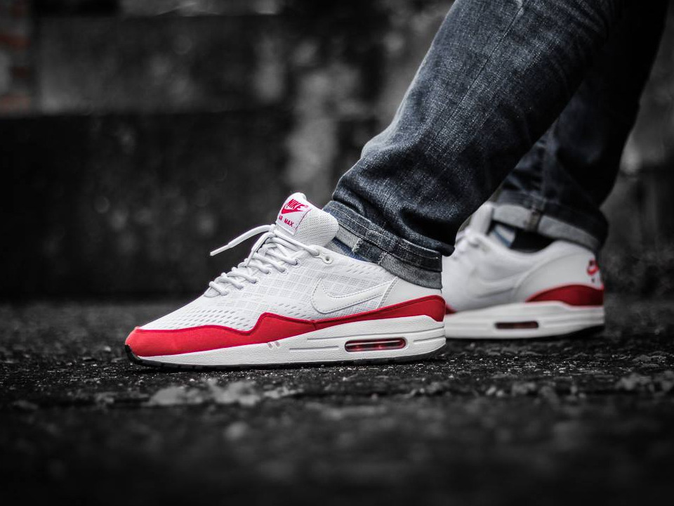 nike air max 1 red and white