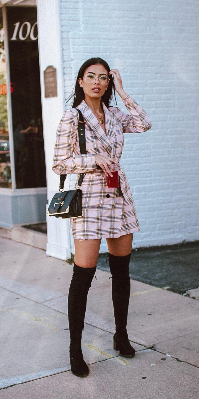 10+ Awesome Outfits for You to Look Cool  - #Cute, #Pretty, #Shopping, #Fashionblogger, #Perfect My go to outfit for fall , hellothalita Look favorito para os dias mais frios! 