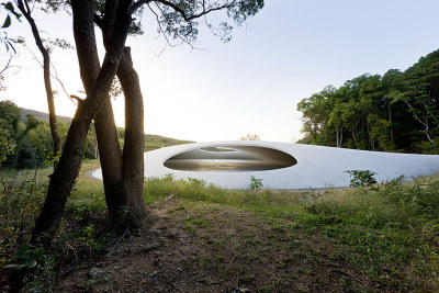 architags:<br /><br />Teshima Art Museum. Ryue Nishizawa  Rei Naito. Japan. images  Iwan Baan<br />