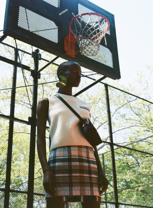 shadesofblackness:EDITORIALS. MADISIN RIAN AND NADIA ARAUJO....