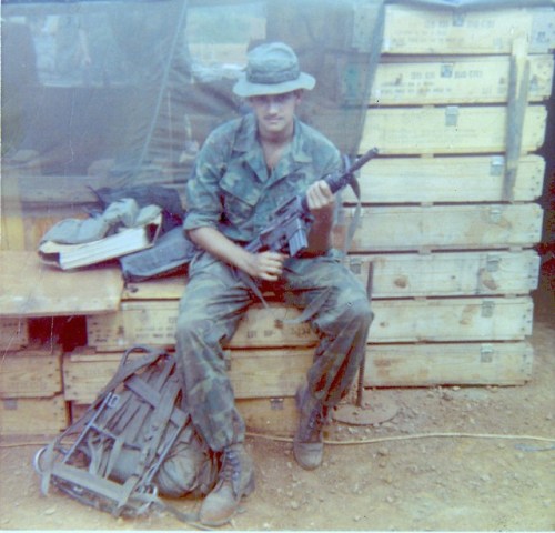 vietnamwarera:Recon platoon member with CAR-15, date and...