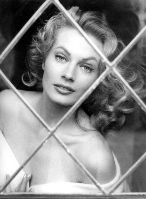 Anita Ekberg, Rome, 1956 (Peter Basch)