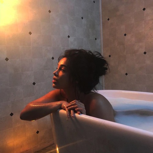 jorjasource:jorjasmith_ got a video for you tomorrow