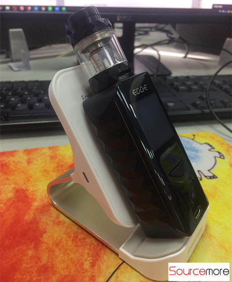 Digiflavor edge Kit and charger