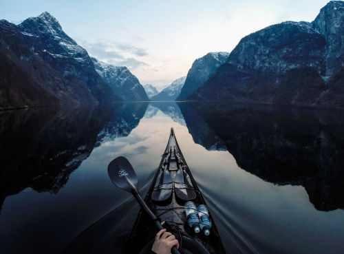 awesome-picz:The Zen Of Kayaking: I Photograph The Fjords Of...