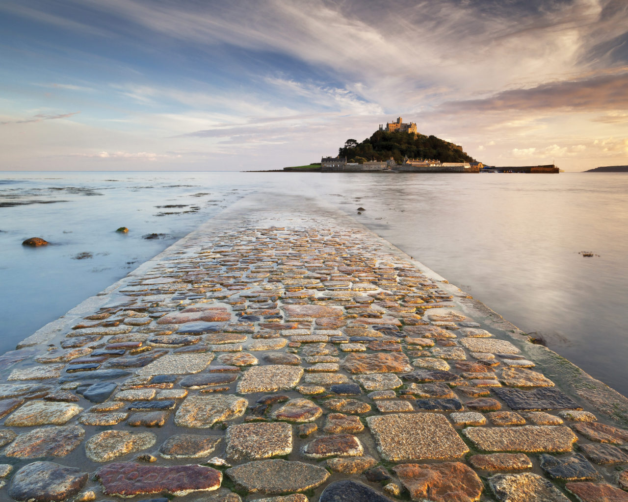 castlesandrampants: “St. Michael’s Mount - Castles of the UK and Ireland (18/?) ”