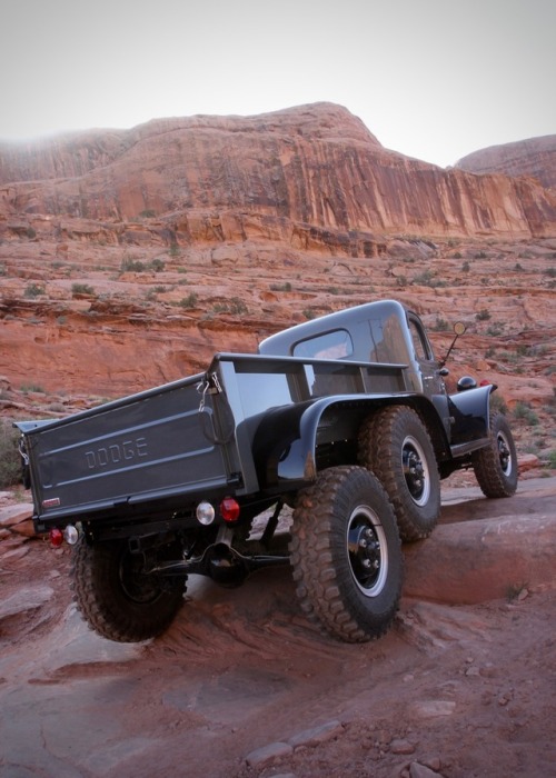 utwo:1942 Dodge WC-63 Power Wagon 6x6.© fourwheeler